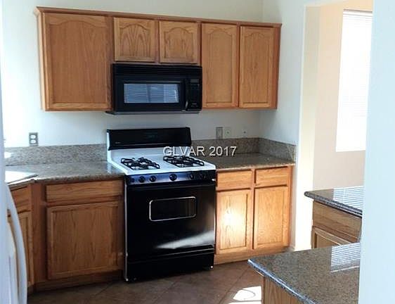 4th image of 9013 Tumblewood Ave #0