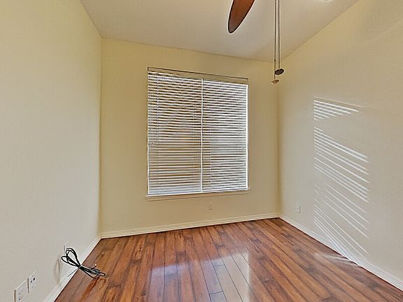 5th image of 3017 Mason Dr