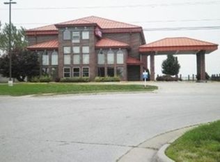 3404 E Ridgeview St, Springfield, MO 65804