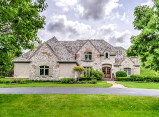 4455 Kettering Dr, Long Grove, IL 60047