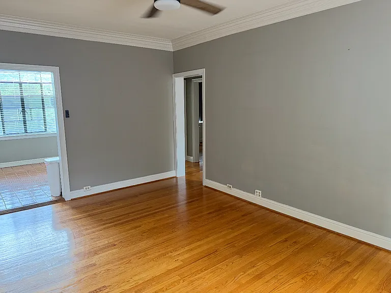 1209 N Main St #D — Photo 8