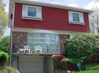 5731 263rd St, Little Neck, NY