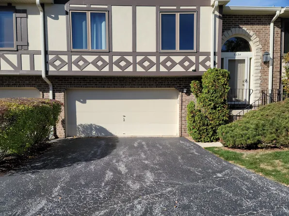 9234 Windsor Pkwy, Tinley Park, IL