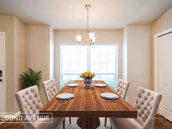 4th image of 111 Highland Meadows Pl