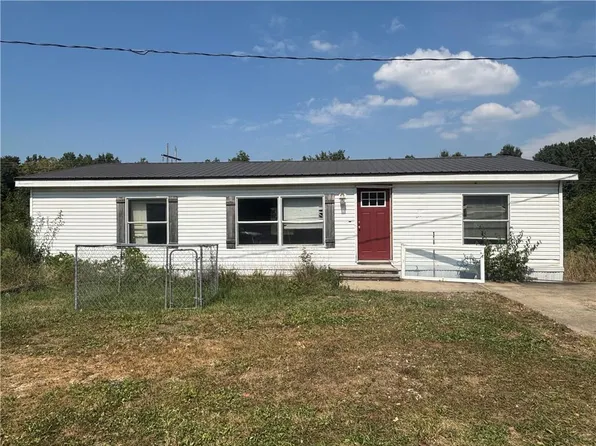 26711 SE Outer Rd, Harrisonville, MO 64701