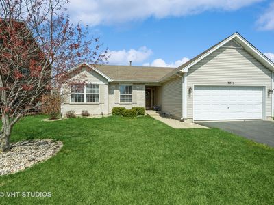 3041 Geneva Ln, Lake In The Hills, IL, 60156