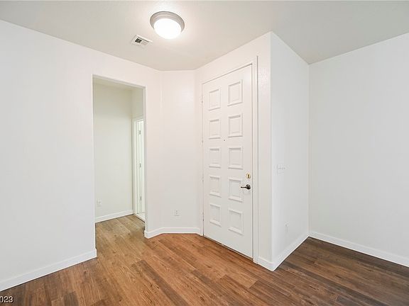 3rd image of 9830 Hanover Grove Ave