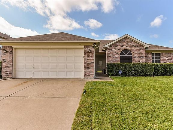 4th image of 872 W Lynn Creek Dr