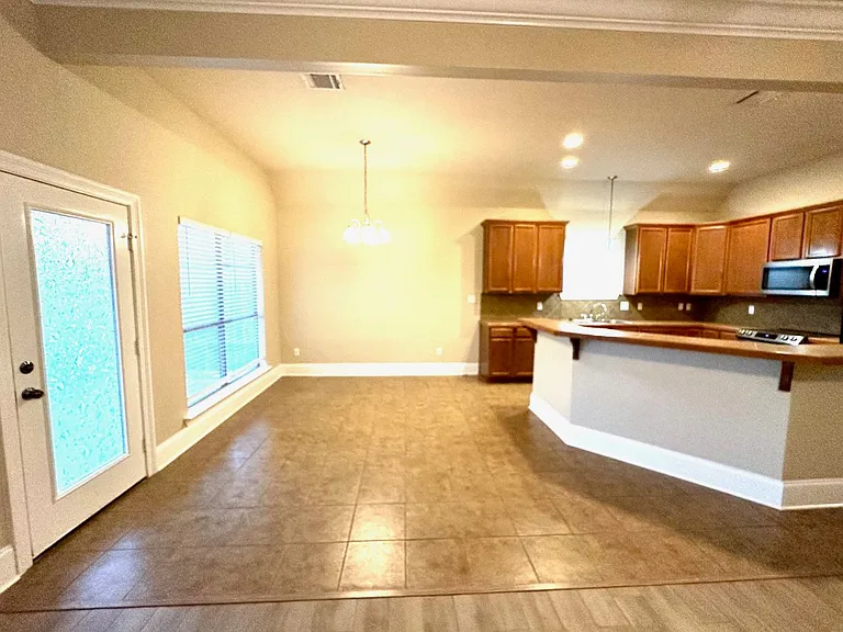 41188 Lakeway Cove Ave — Photo 6