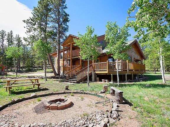 4th image of 40 Teton Ct