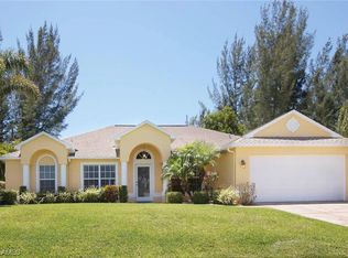 3008 SW 10th Pl, Cape Coral, FL 33914