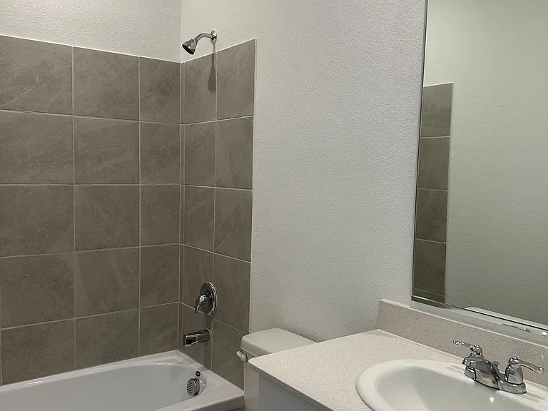 8505 Honeylocust St — Photo 12