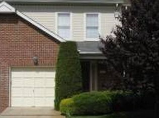 401 Williamsburg Ct, Marlton, NJ 08053