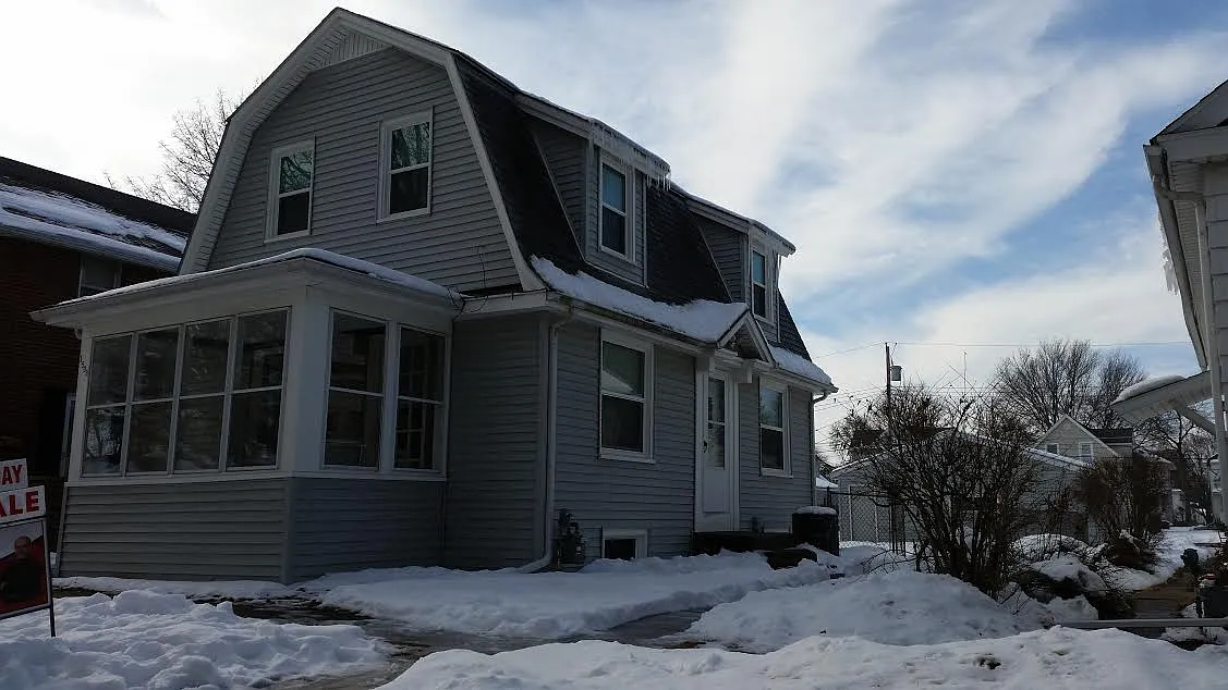 1508 43rd St photo 1
