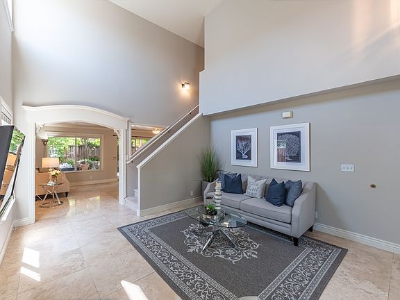 2nd image of 9335 Morningside Ct