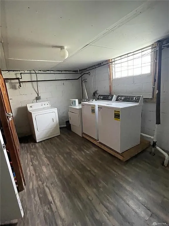1 bed, 1.0 bath, $895 — Photo 2