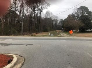 412 Perkins Rd, Goldsboro, NC 27530