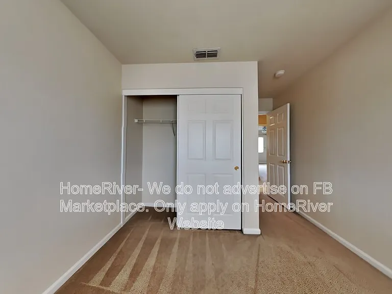 1069 Huntly Dr — Photo 15