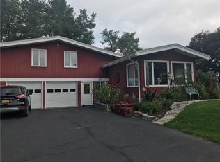 12 Hillcrest Dr, Wayland, NY 14572