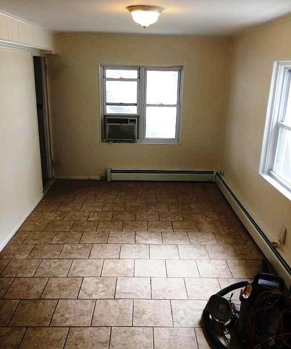 1st image of 819 Swinton Ave #1