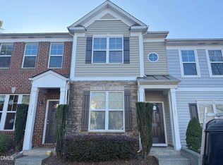 3102 Berkeley Springs Pl, Raleigh, NC 27616