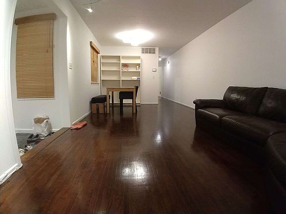 3rd image of 251 Reid Ave