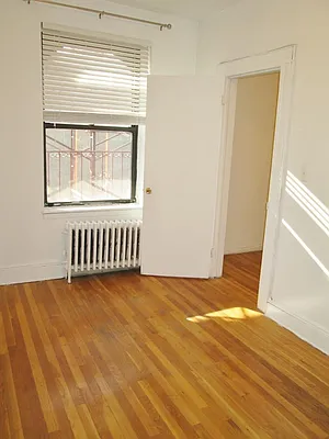 Rented by Keller Williams NYC | media 8