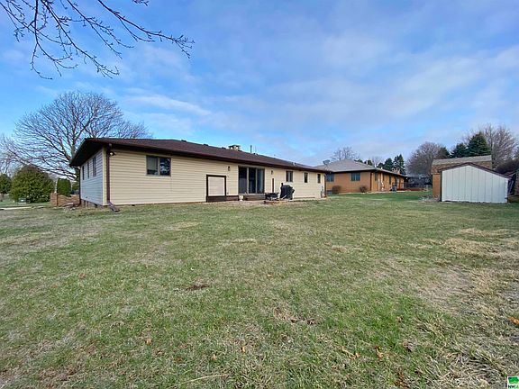 3rd image of 540 Park Ct
