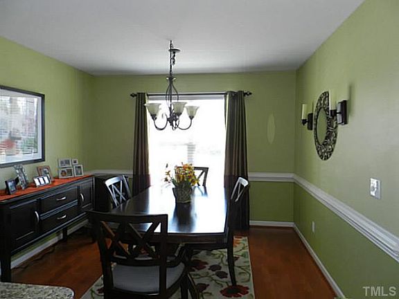 4th image of 61 Pistachio Ln