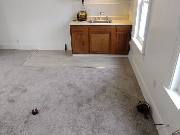 4th image of 6 Auburn St #7