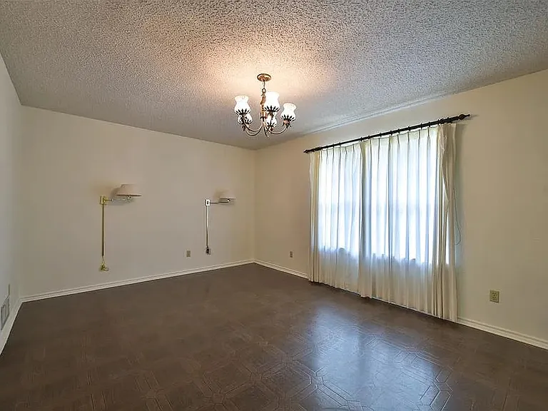 4014 Double Oak Ln — Photo 4