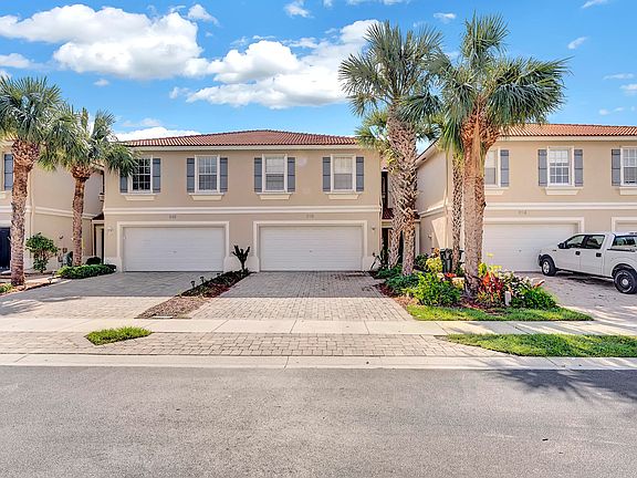2nd image of 4508 Cohune Palm Court