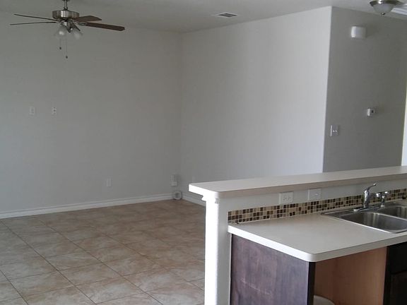 3rd image of 115 Carranza St