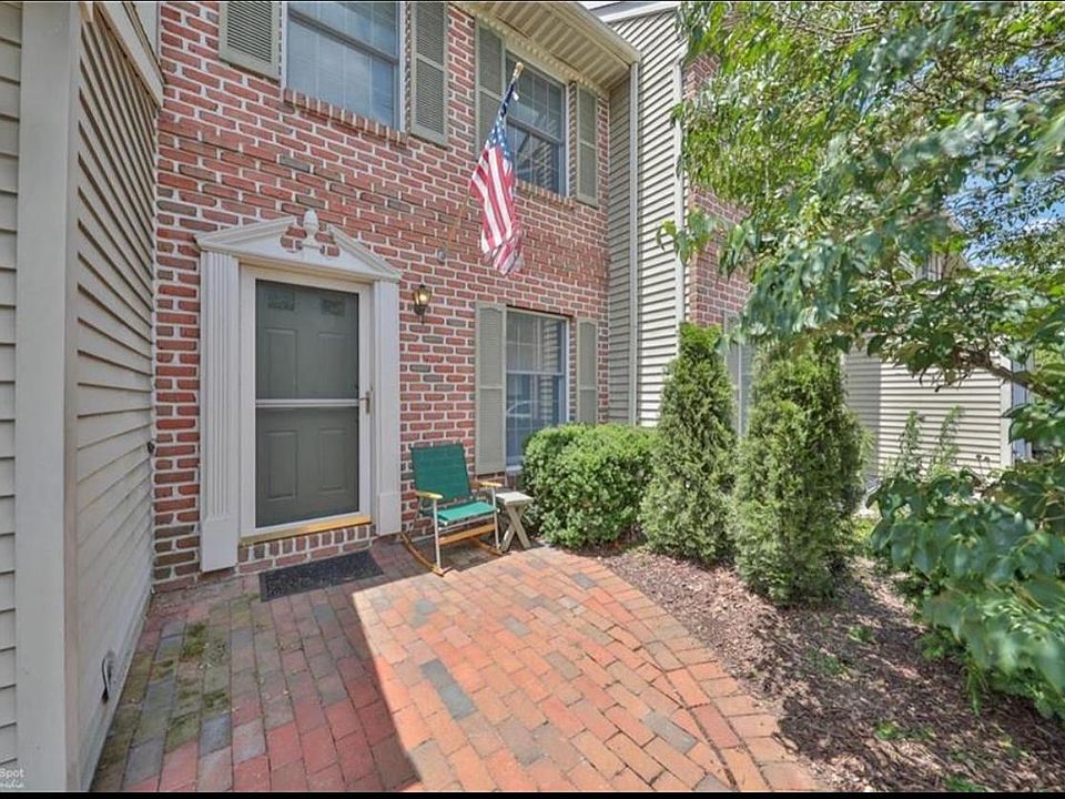 2nd image of 386 Tamarack Dr