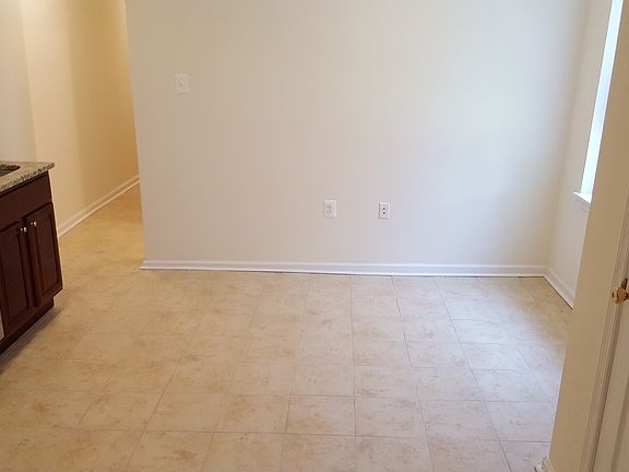 Living Room/Kitchen