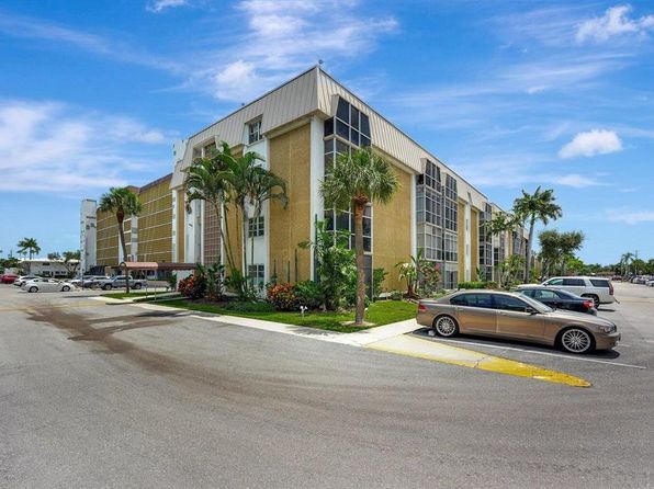 3040 NE 16th Ave APT 205