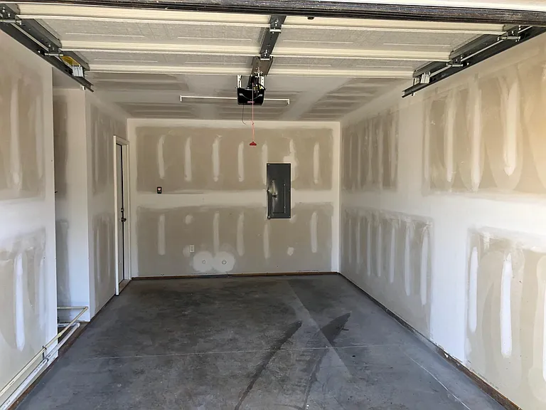 101 Dundee Ct — Photo 10