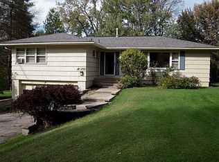 1192 Crittenden Rd, Rochester, NY 14623