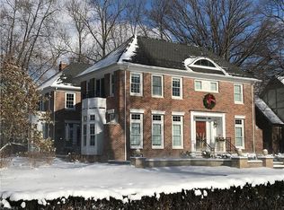 18715 Shaker Blvd, Beachwood, OH