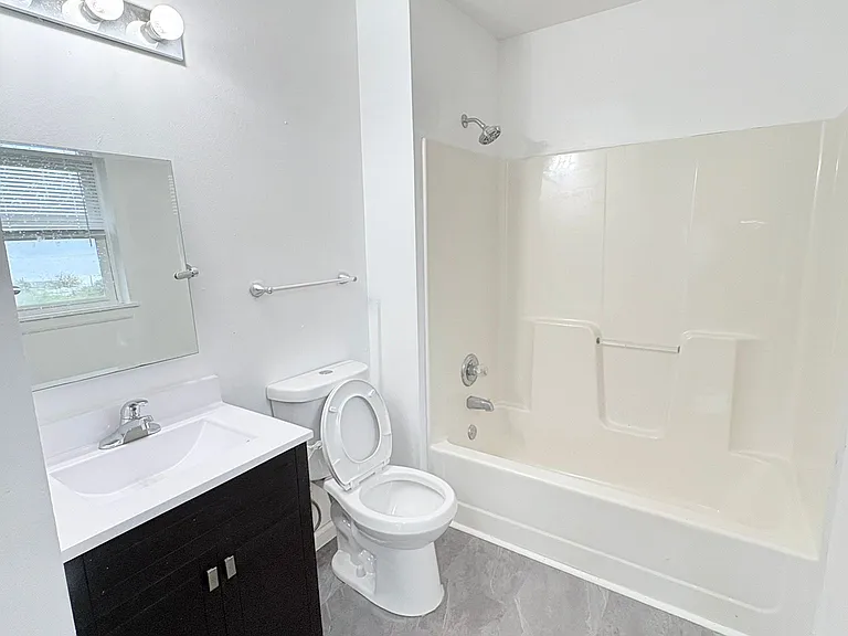 310 Whittemore St — Photo 27