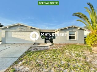 8235 Penwood Dr, Port Richey, FL 34668