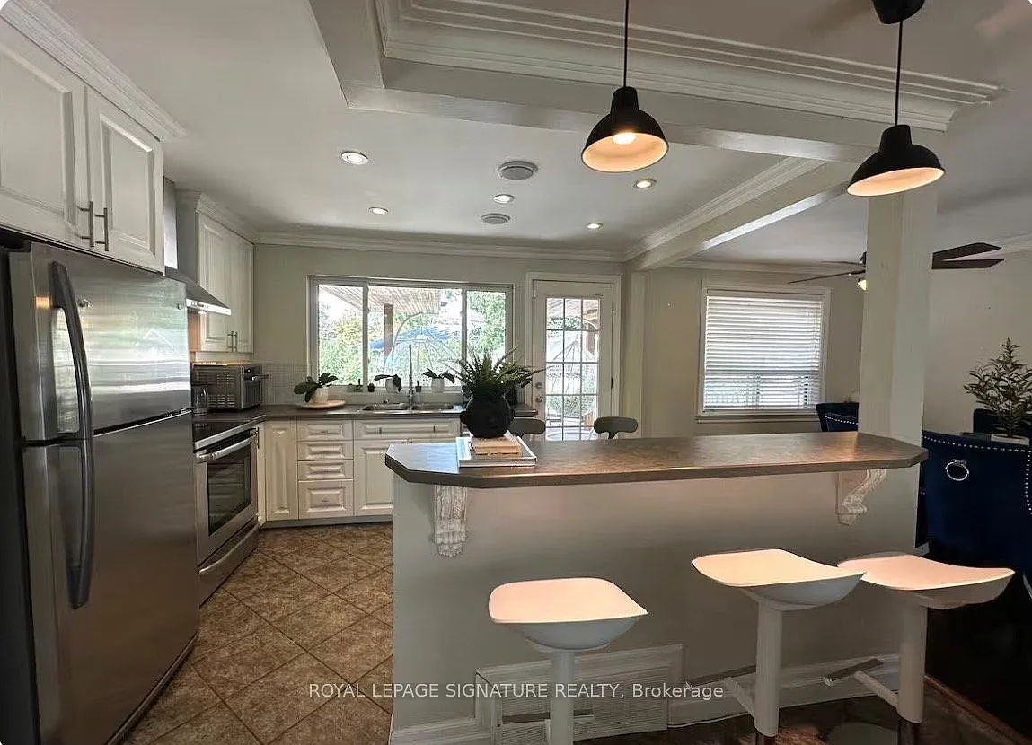 3 bed, $4,500 — Photo 4