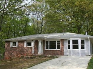 6997 Debbie Ln, Lithia Springs, GA 30122