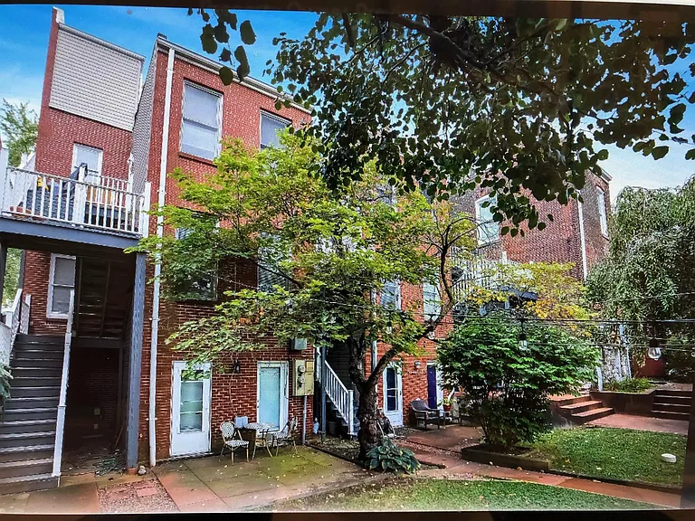 1825 Lasalle St — Photo 11