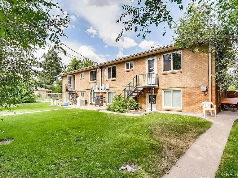 2515 S Williams St — Photo 13