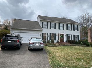 16087 Olmstead Ln, Woodbridge, VA 22191