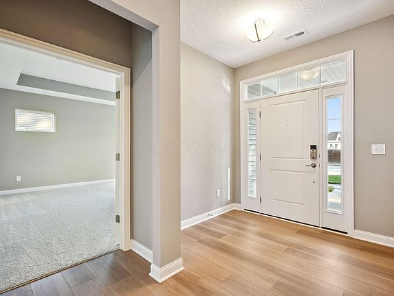 5th image of 3454 Jessica Ln N