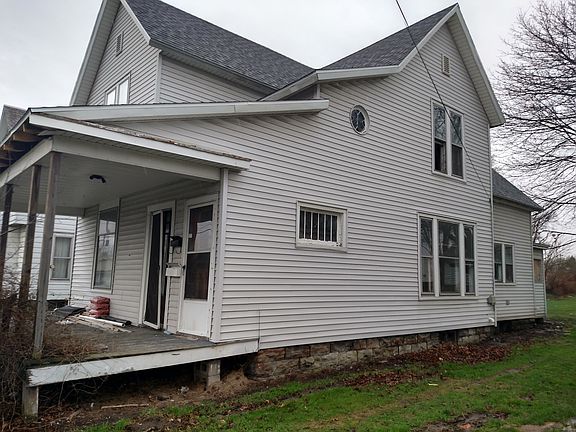 3rd image of 12 Wentz Ave