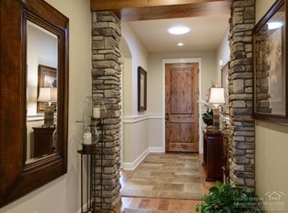 20114 Stonegate Dr, Bend, OR 97702