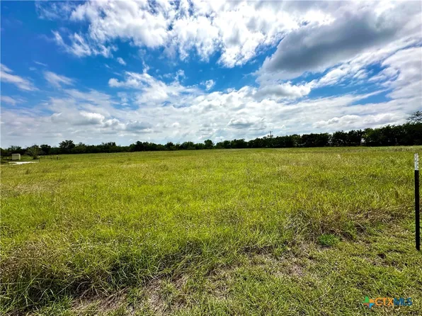 2001 Fm, Lockhart, TX 78644